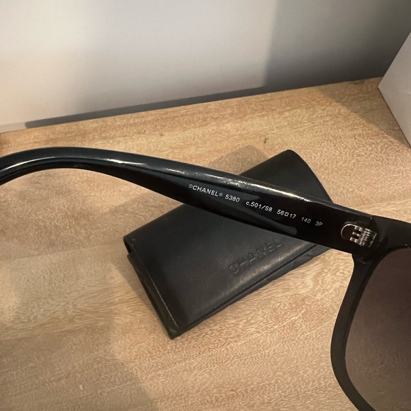 Chanel Acetate Polarized Square CC Sunglasses 5380 Black - Picture 5 of 9